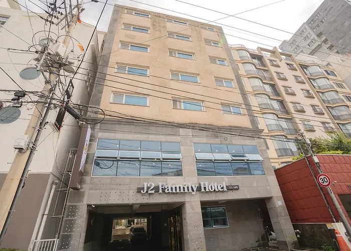 J2 Family Hotel